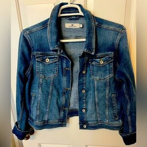 Vineyard vines, women’s denim jacket, XL. Practically like new.